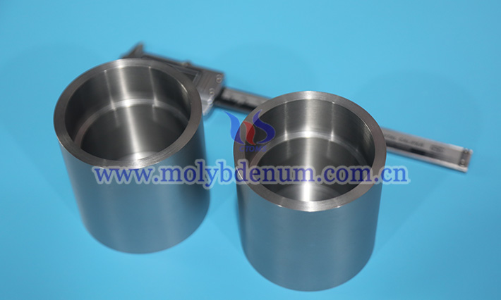 钼坩埚图片
